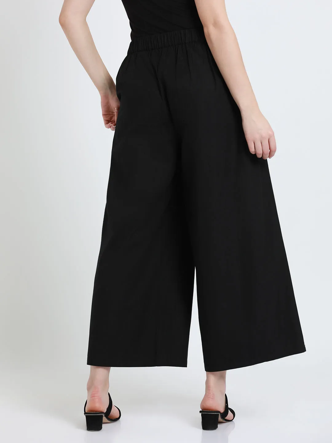 DL Woman Black Cotton Regular Fit Trousers