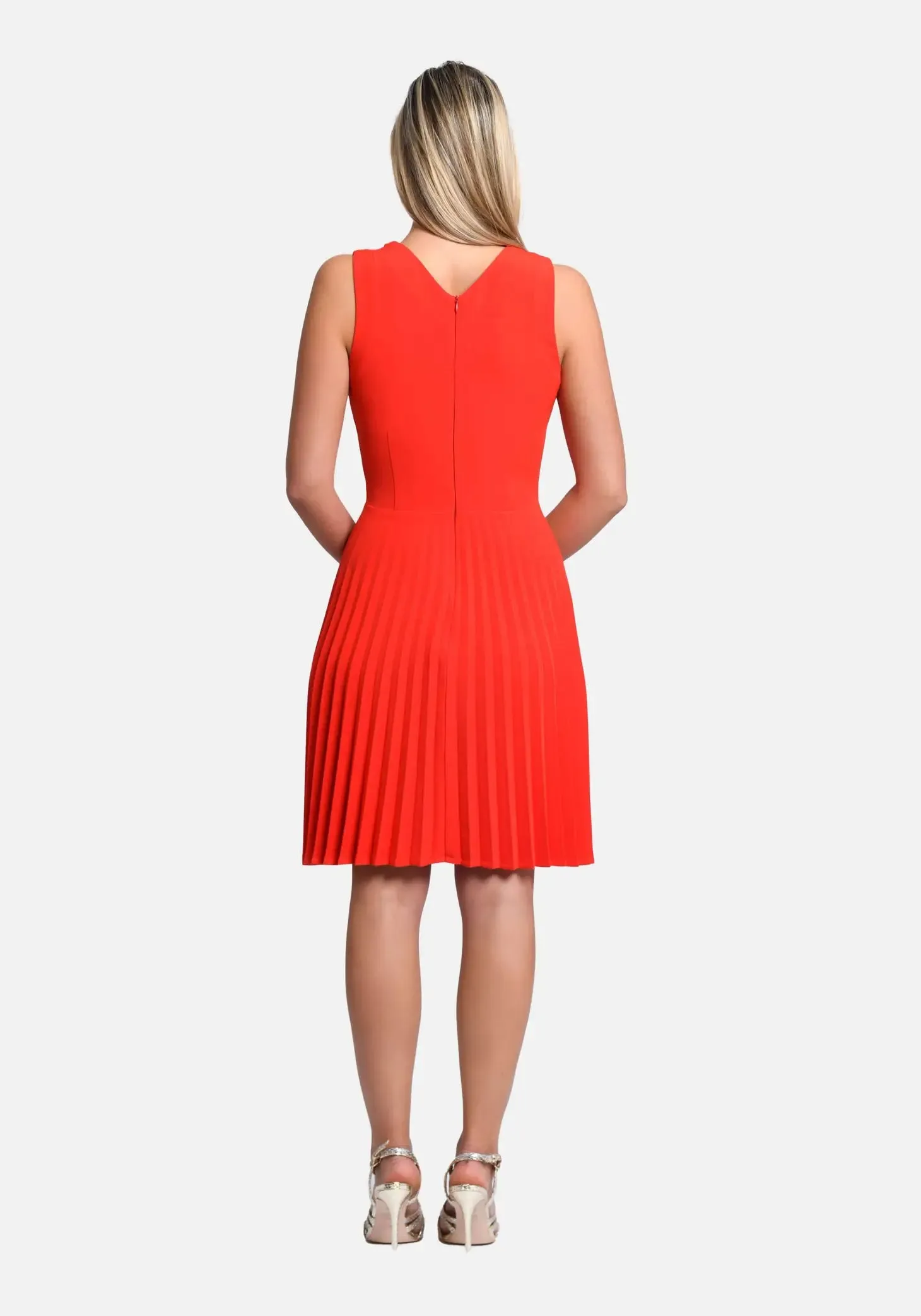 Linda Pleated Dress - Red